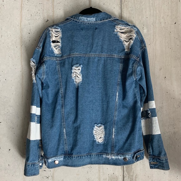 Distressed Medium Wash Denim Jean Jacket - Picture 5 of 6